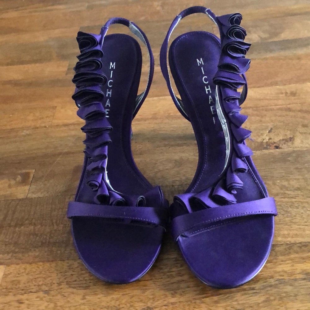 Dressy holiday heels